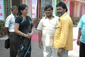 Krishna Vasa, Madhavi Latha