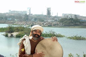 Krishna Vasa, Madhavi Latha