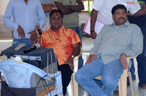 Collectorgari Bharya Working Stills