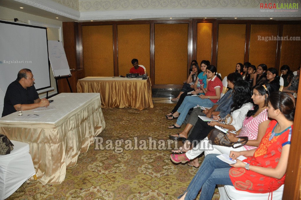 Bollywood Makeup Man Kapil Bhalla at Taj Krishna