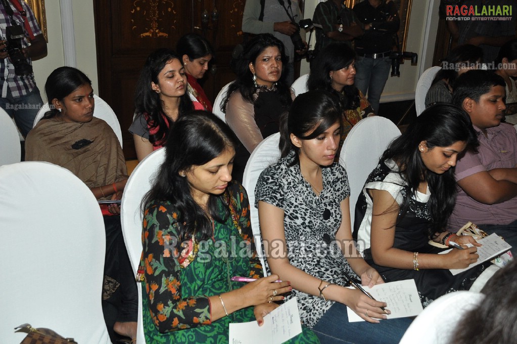 Bollywood Makeup Man Kapil Bhalla at Taj Krishna