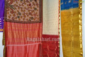 Ritu Barmecha at Cotton and Silk Park exhibition launch