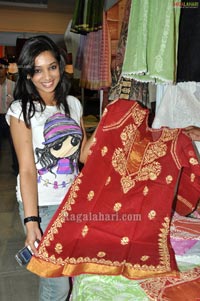 Ritu Barmecha at Cotton and Silk Park exhibition launch