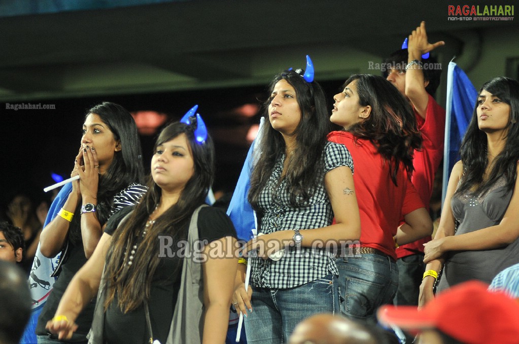 IPL4 Deccan Chargers Vs. Kings XI Punjab Cricket Match at Uppal Stadium