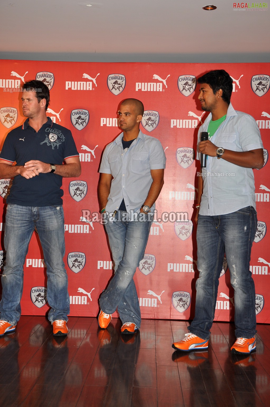 Deccan Chargers Team Jersey and Fanwear Launch