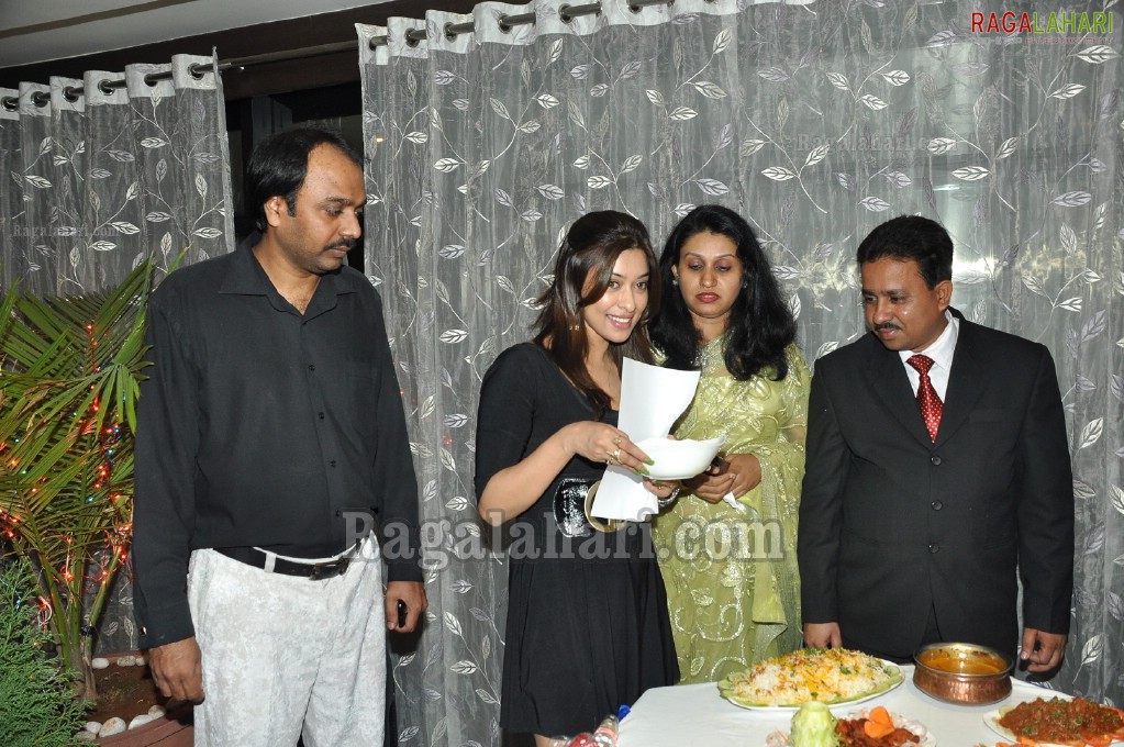 Lucknow Food Festival 2011 at Gazebo Restaurant