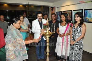 Hari Srinivas Art Gallery at Hotel Marriott