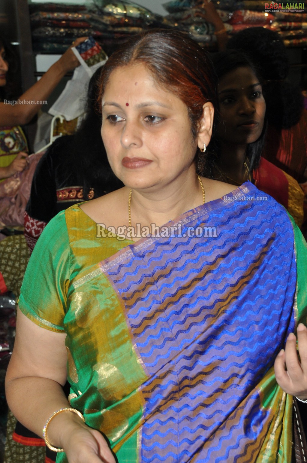 Jayasudha Launches Trisha Boutique