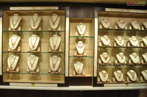 Akshaya Tritiya Collections at Manepally Jewellers