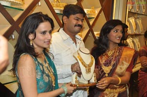 Akshaya Tritiya Collections at Manepally Jewellers