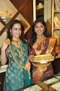 Akshaya Tritiya Collections at Manepally Jewellers