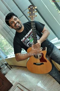 Singer-Lyricist-Musician Raghu Dixit Press Meet