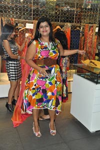 Neha Agarwal's Designs at Rewania