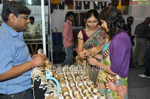 Parinaya Exhibition n Sale at Satyasai Nigamagamam