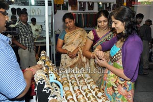 Parinaya Exhibition n Sale at Satyasai Nigamagamam