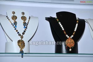Parinaya Exhibition n Sale at Satyasai Nigamagamam