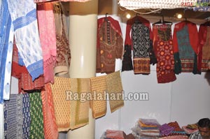 Ritu Barmecha launched Exhibition at Kamma Sangham