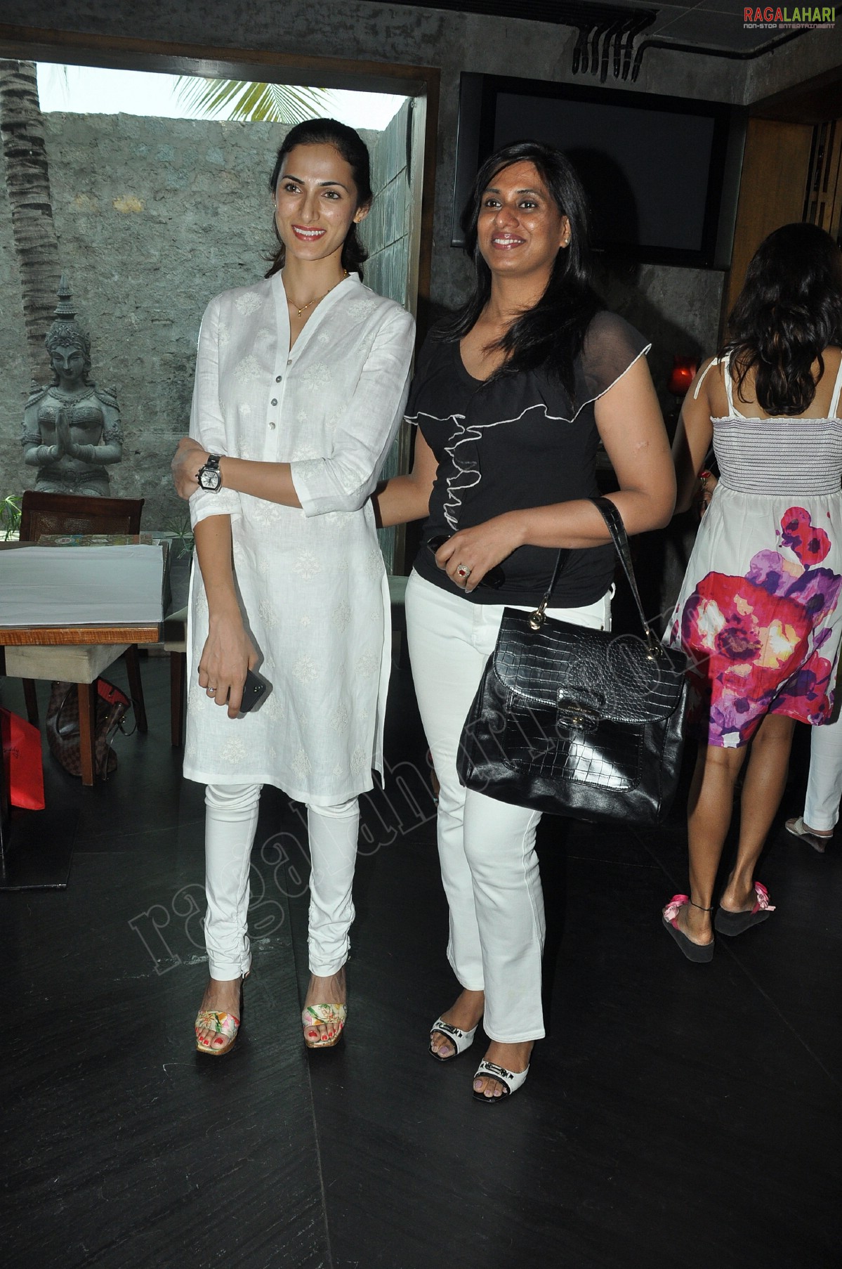 Shilpa Reddy Summer Fashion 2011 Collections at N Grill, Hyd