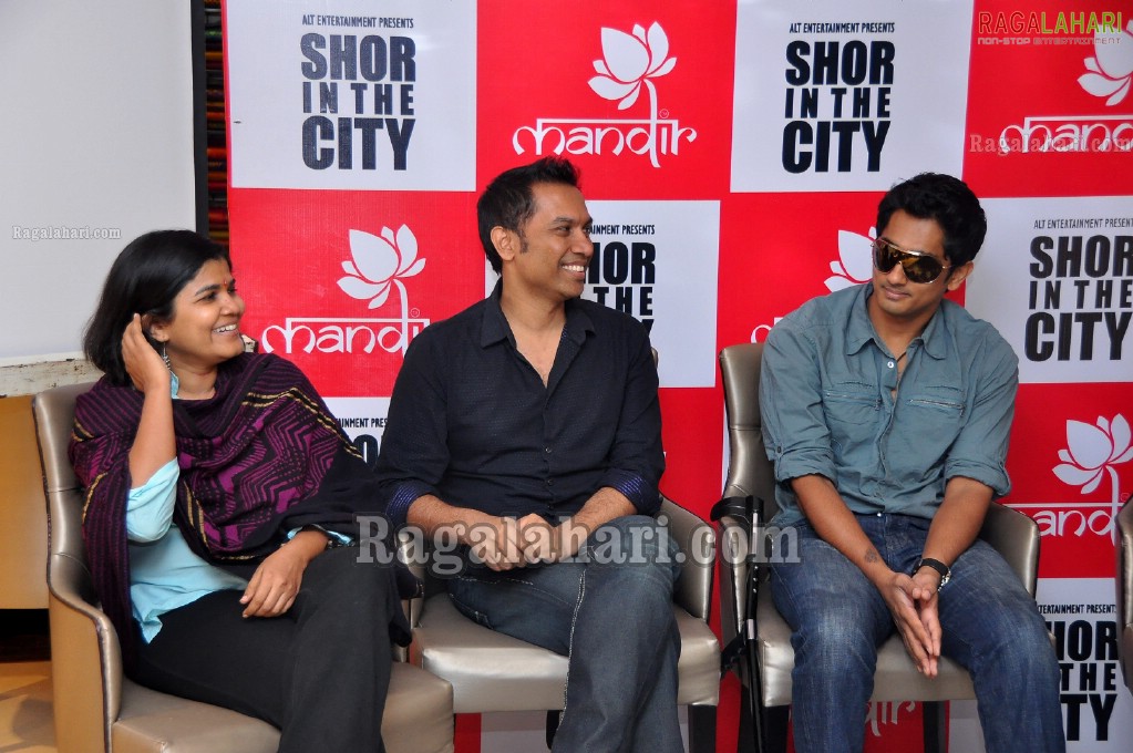 'Shor In The City' Cast & Crew Visits Mandir Store