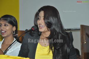 Sneha at Villa marry College