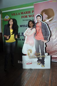 Sneha at Villa marry College