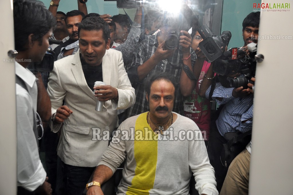 Balakrishna at Snippers Hair Salon Launch, Hyd