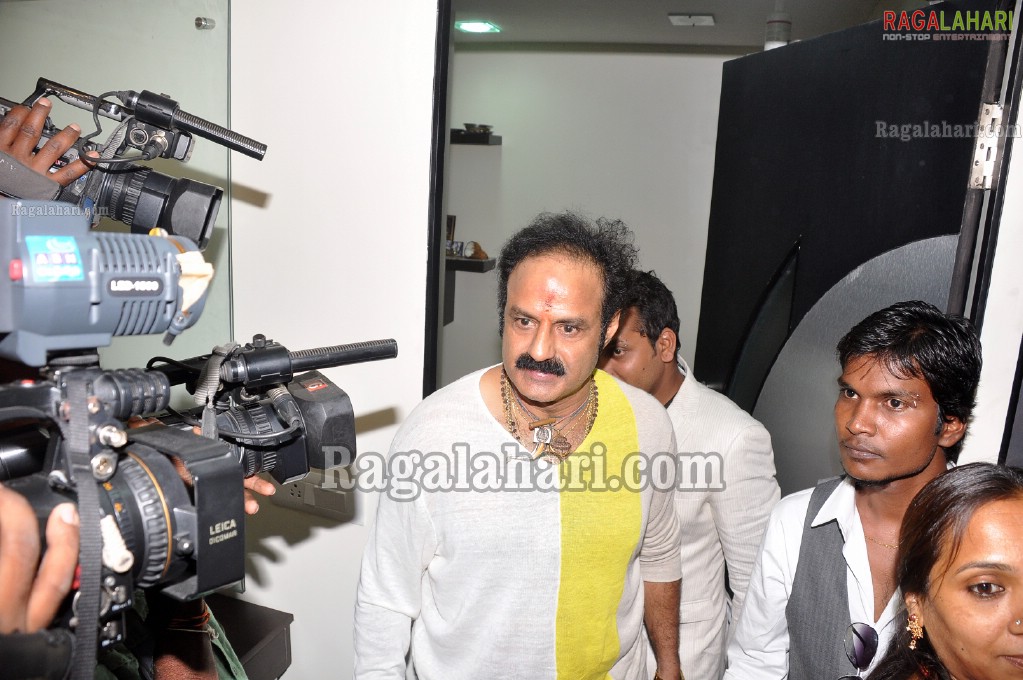 Balakrishna at Snippers Hair Salon Launch, Hyd