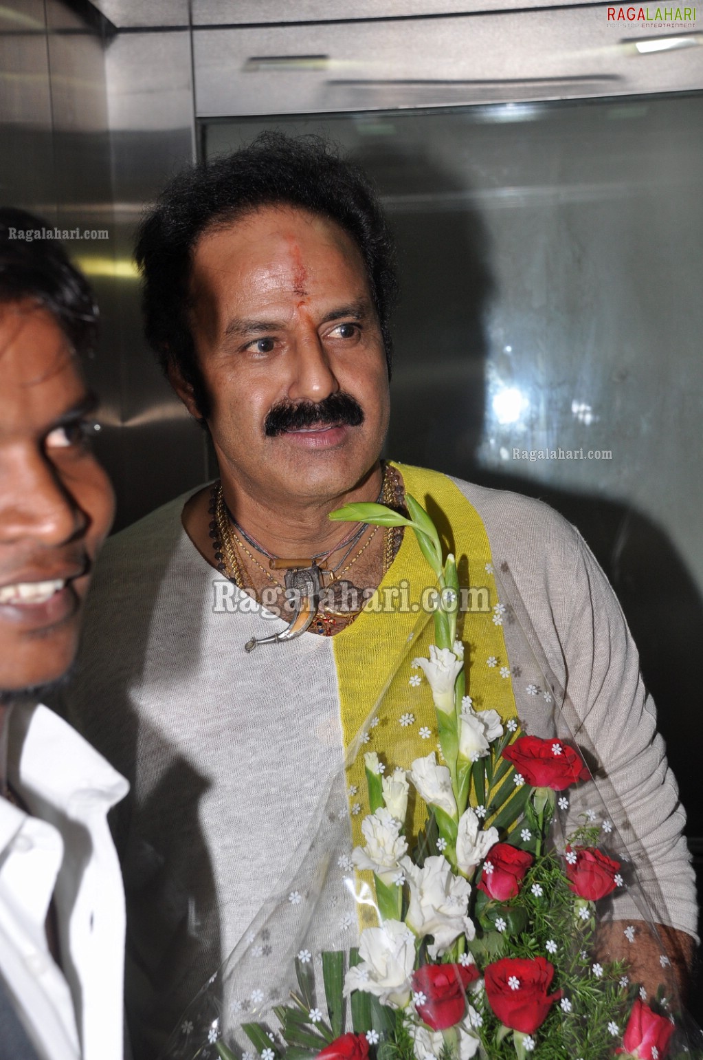 Balakrishna at Snippers Hair Salon Launch, Hyd