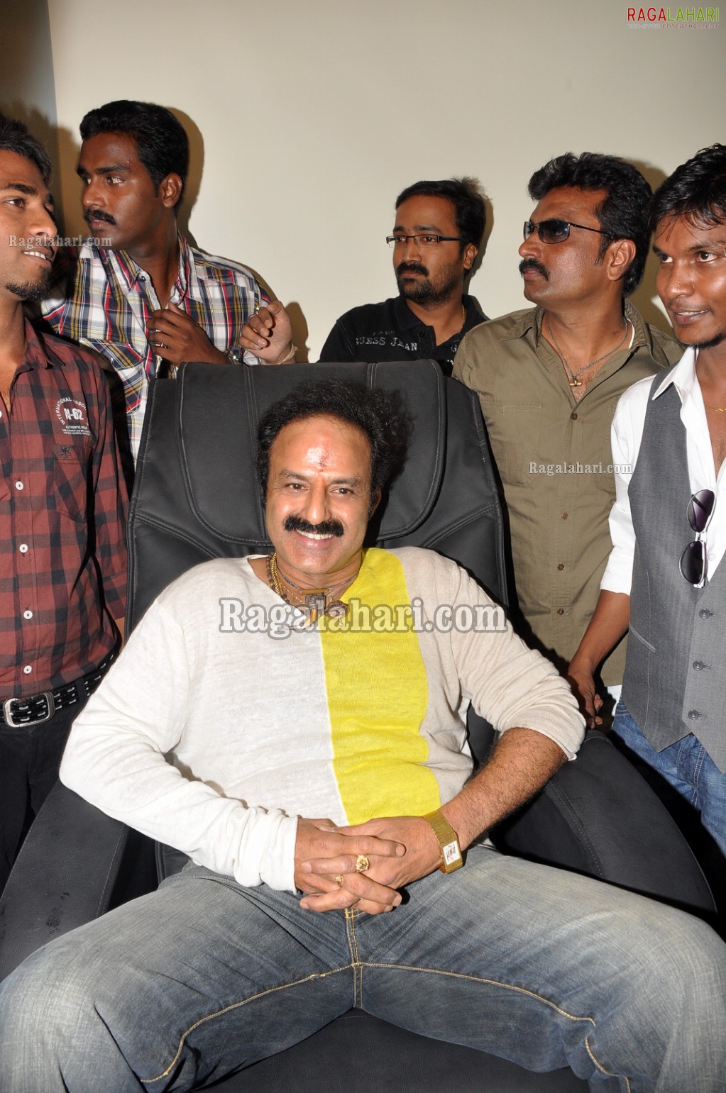 Balakrishna at Snippers Hair Salon Launch, Hyd