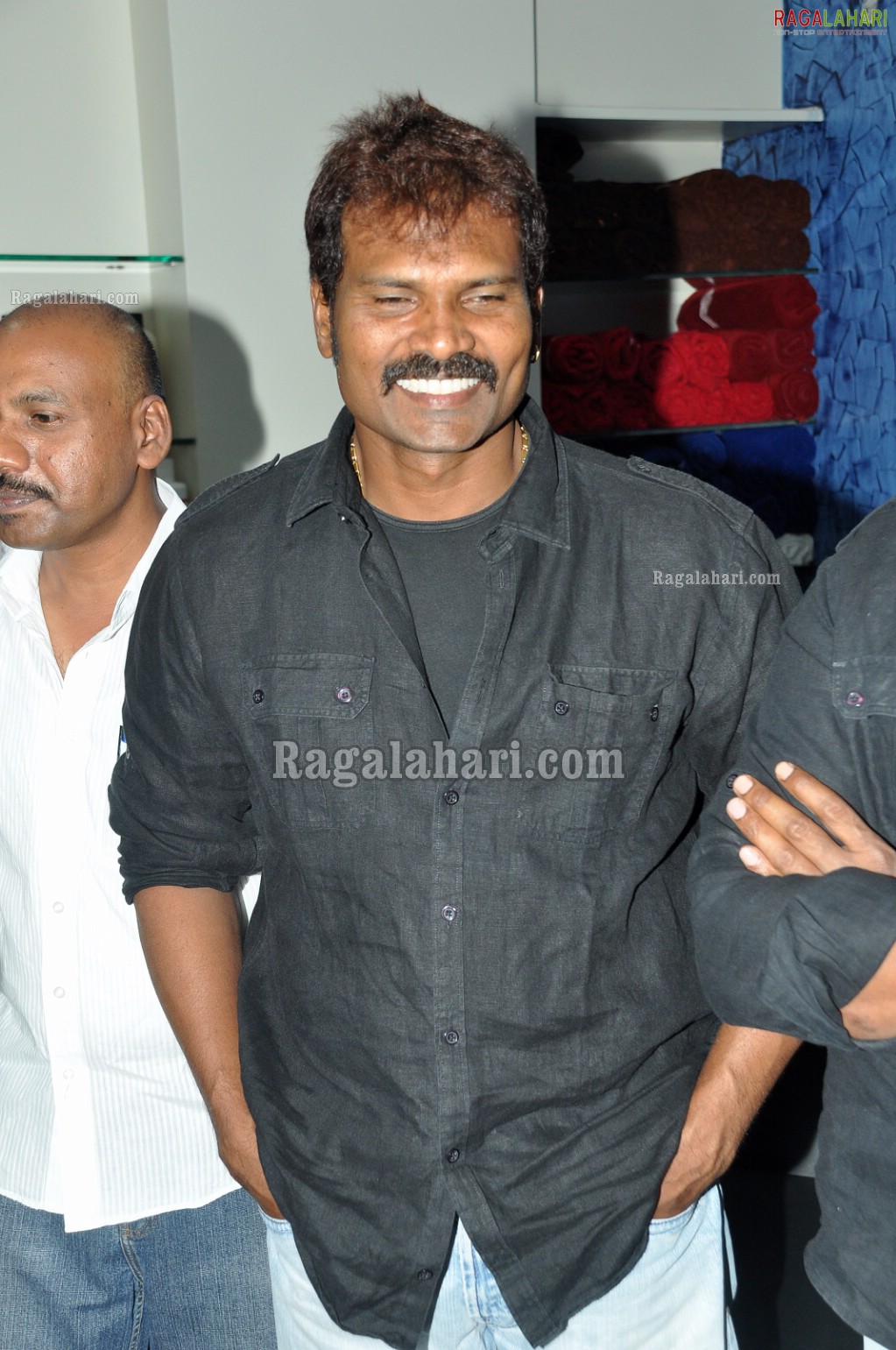 Balakrishna at Snippers Hair Salon Launch, Hyd