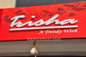 Kolkata designer launching  trendy collection at Trisha Boutique