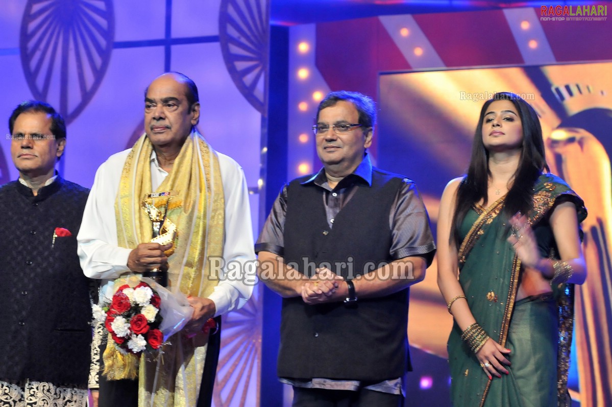 TSR-TV9 Awards 2010 [Set 1]