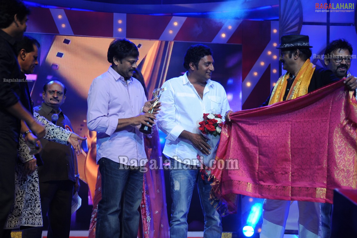 TSR-TV9 Awards 2010 [Set 2]