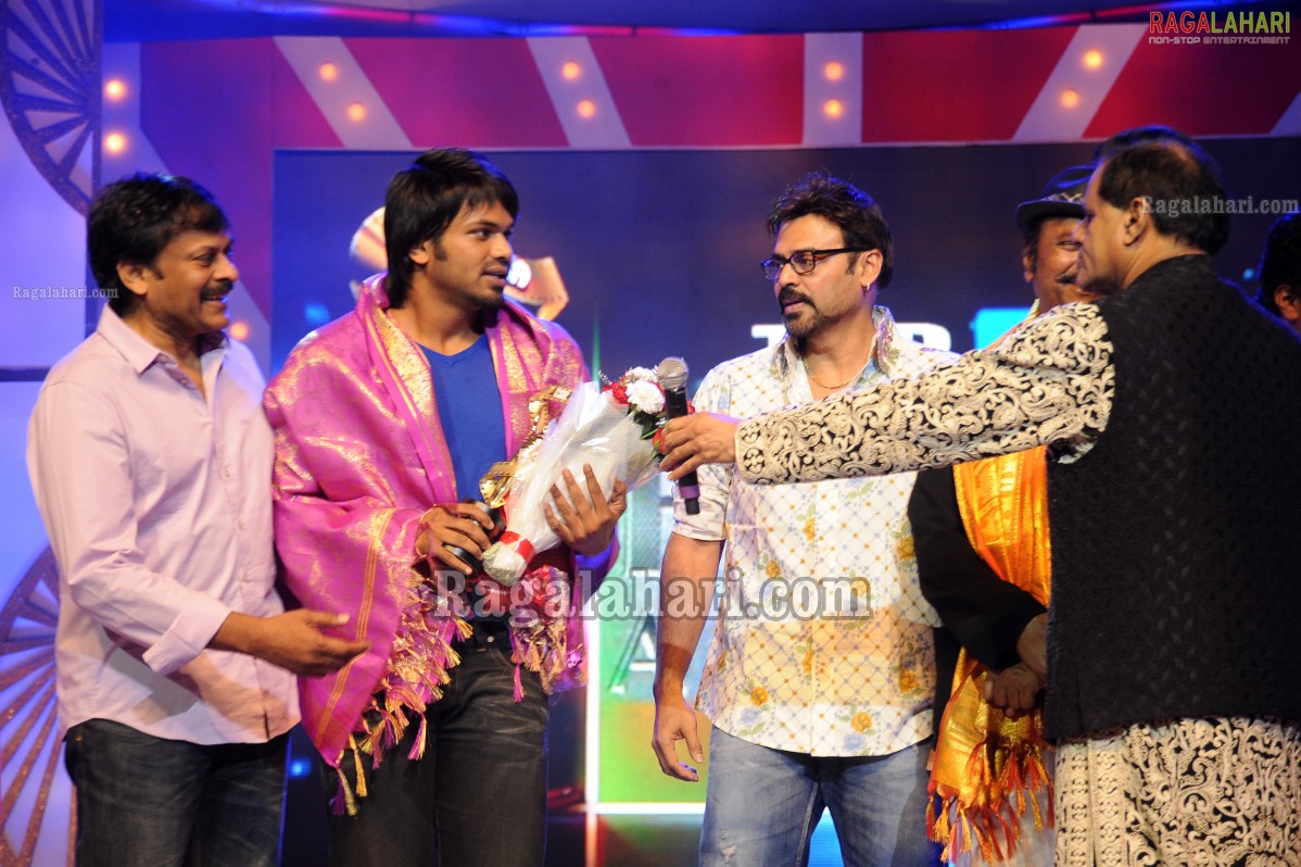 TSR-TV9 Awards 2010 [Set 2]