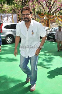 Venkatesh-Trisha Film Muhurat