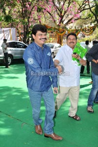 Venkatesh-Trisha Film Muhurat