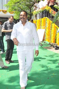 Venkatesh-Trisha Film Muhurat