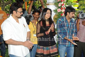 Venkatesh-Trisha Film Muhurat