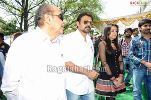 Venkatesh-Trisha Film Muhurat