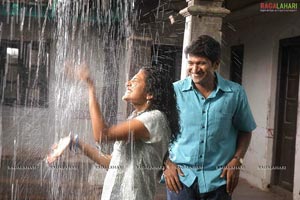 Puneeth Rajkumar, Parvathi Menon