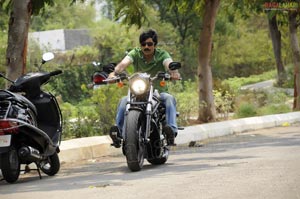 Raviteja, Kajal, Taapsee