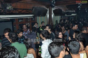 10D Pub Party - April 13 2011