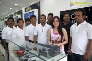 Aksha Launches Ameerpet Amori Store
