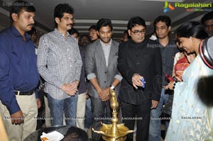 Allu Arjun inagurates Ramakanth Art Exhibition