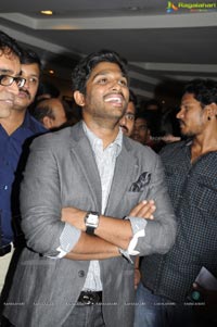 Allu Arjun inagurates Ramakanth Art Exhibition