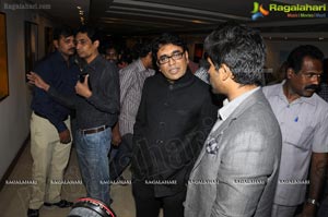 Allu Arjun inagurates Ramakanth Art Exhibition