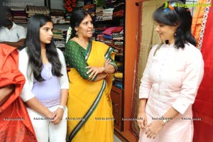 Amala Launches Sri Shrungaar