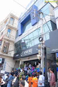 Amori Cellphone Super Store Launch