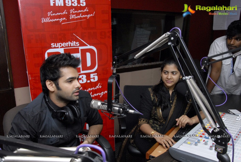 Endukante Premanta! Team at 93.5 Red FM