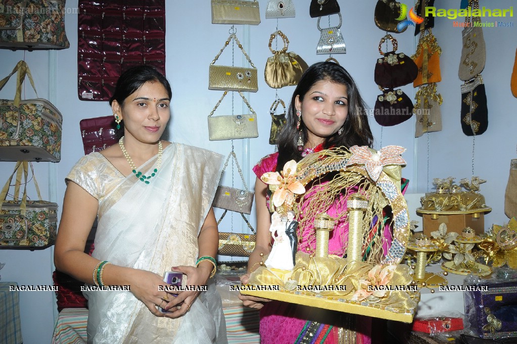 Isha Agarwal Launches Parinaya Expo, Hyd